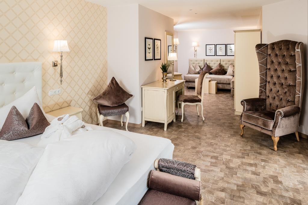 Hotel Rössl Rablà Buitenkant foto